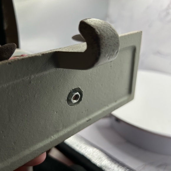 Cast metal stocking holder, Santa Claus, Christmas decor - Picture 4 of 4